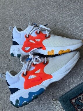 Nike React Presto Breezy Thursday Mens 9.5 AV2605
